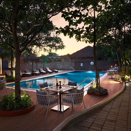 Larisa Resort Ashwem Мандрем Екстериор снимка